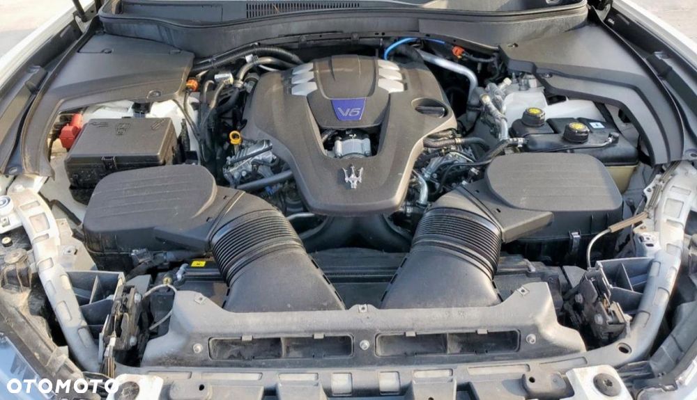 Maserati Levante - 8