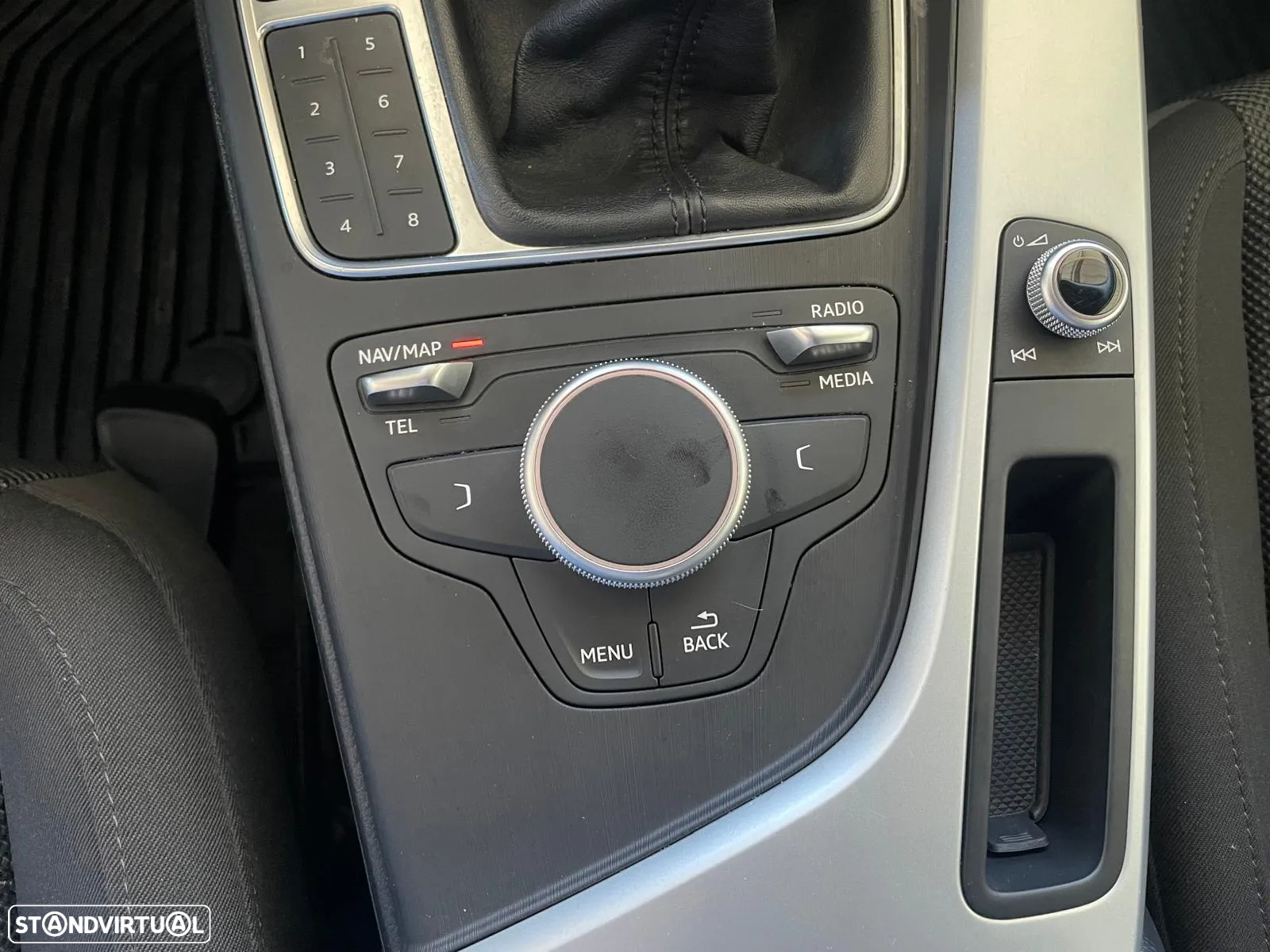 Audi A4 Avant 2.0 TDI Business Line - 17