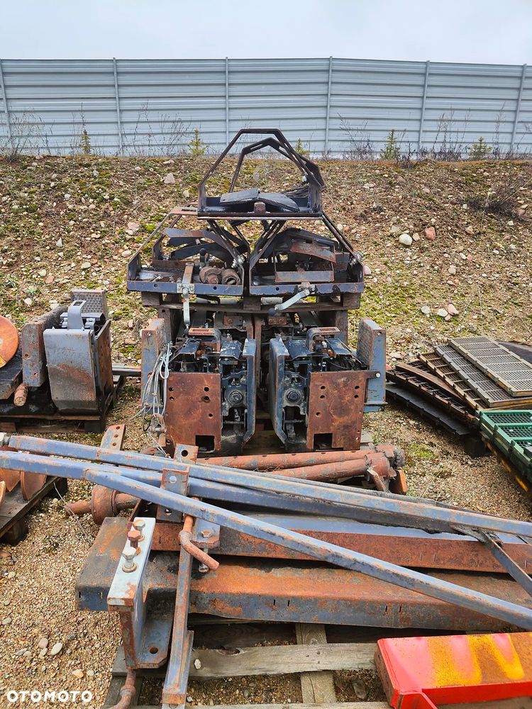 ABG Titan 326 - 6