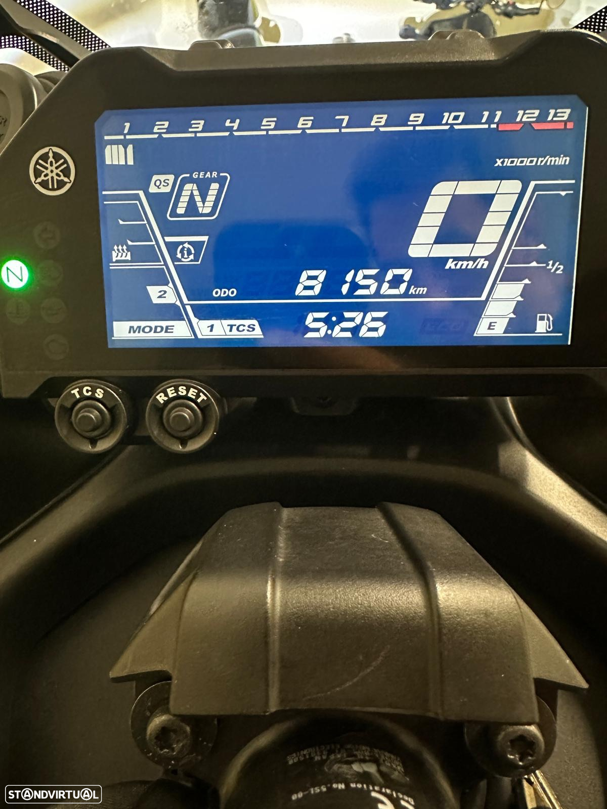 Yamaha Niken GT - 8