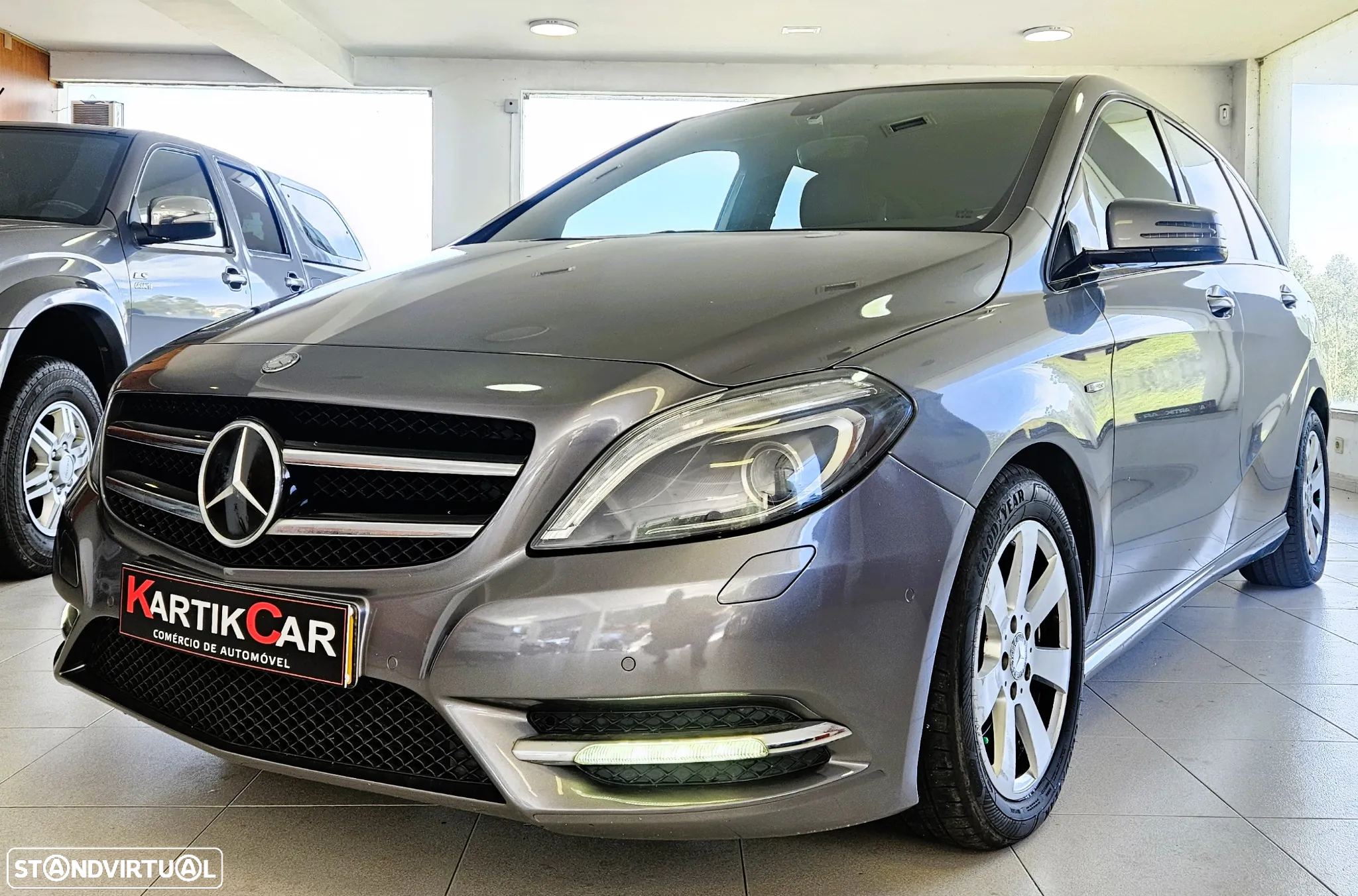 Mercedes-Benz B 200 CDi BlueEfficiency - 2