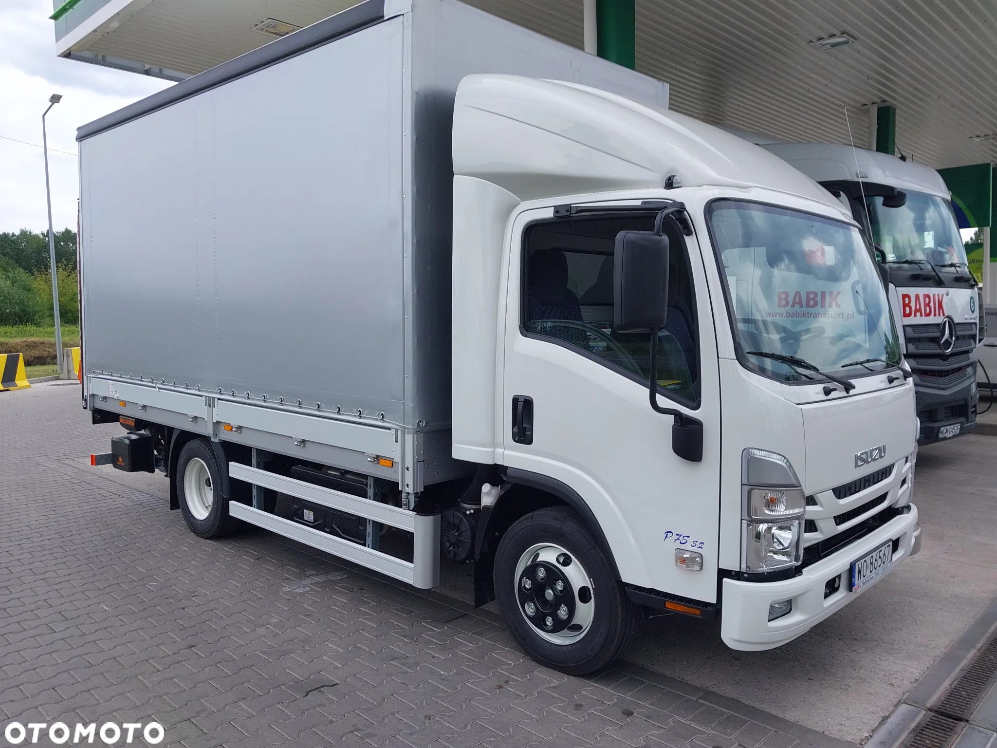 Isuzu P75 - 13