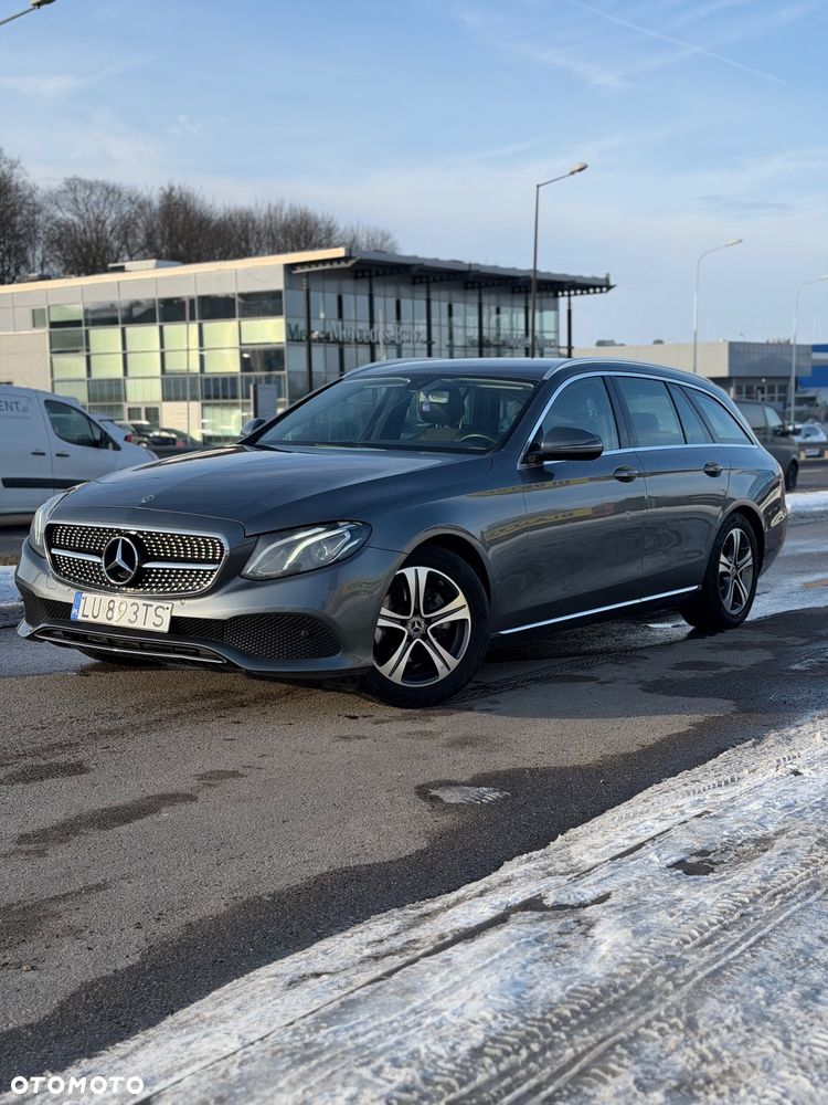 Mercedes-Benz Klasa E - 1