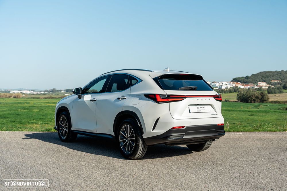 Lexus NX 450h+ - 3