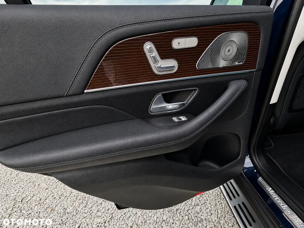 Mercedes-Benz GLE - 25