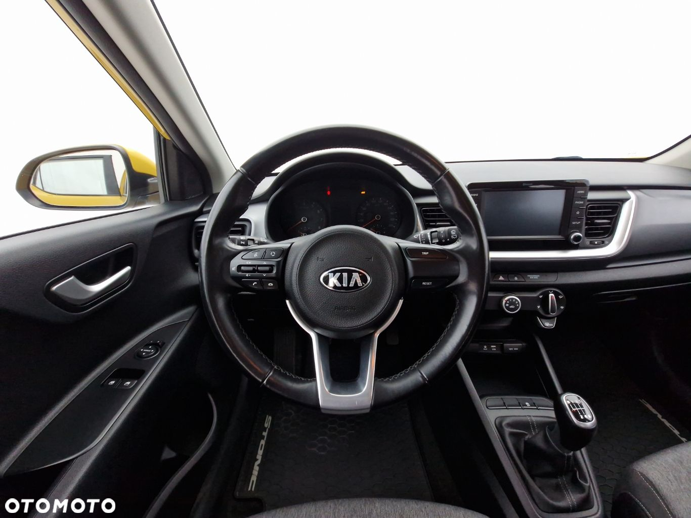 Kia Stonic 1.4 L - 17