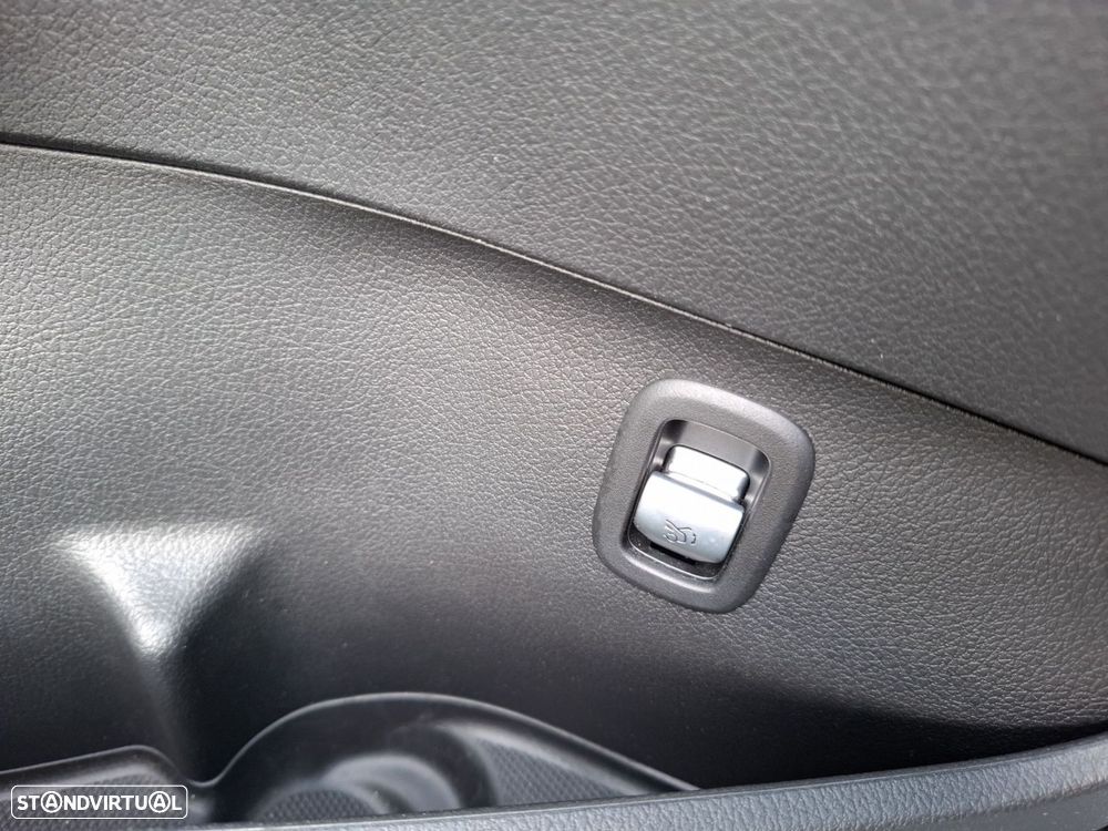 Mercedes-Benz C 300 de - 23