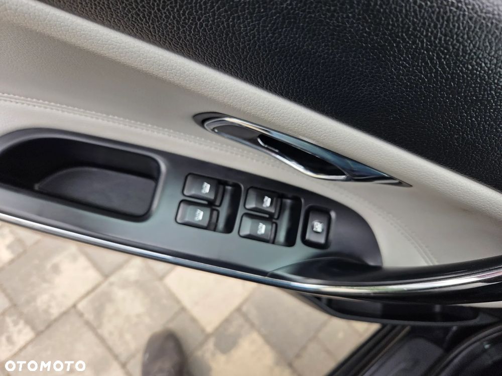 Kia Ceed 1.6 GDI ISG Dream Team Edition - 8