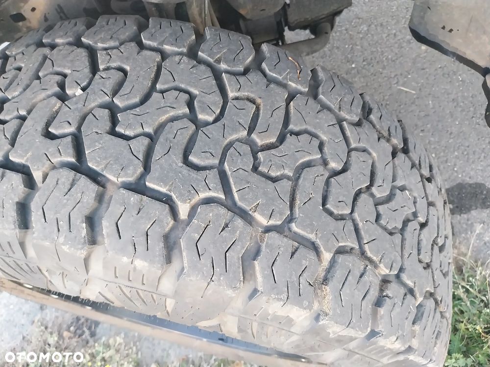 Dodge RAM 5.7 4x4 - 20