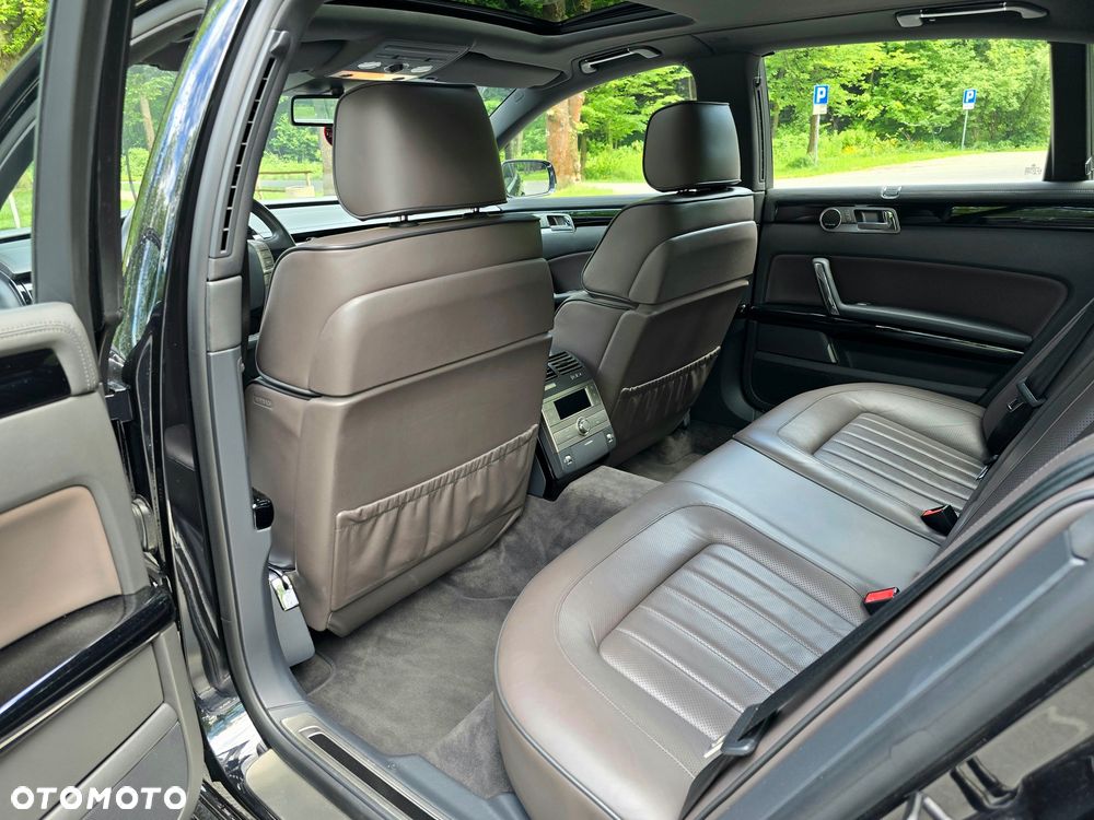 Volkswagen Phaeton 4.2 V8 4MOTION Automatik (5 Sitzer) - 20