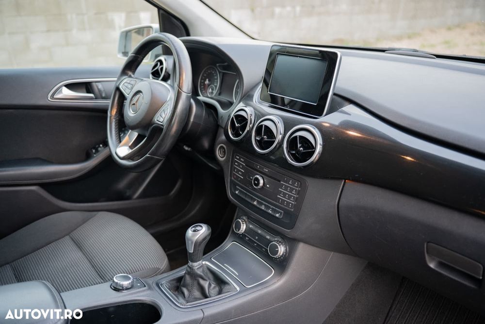 Mercedes-Benz B 180 CDI BlueEFFICIENCY Edition - 19