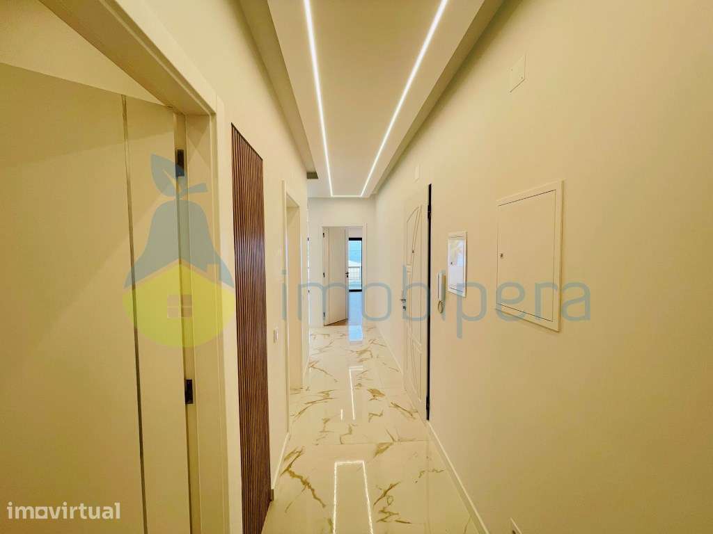 Apartamento T3 frente mar em Quarteira - Grande imagem: 4/32