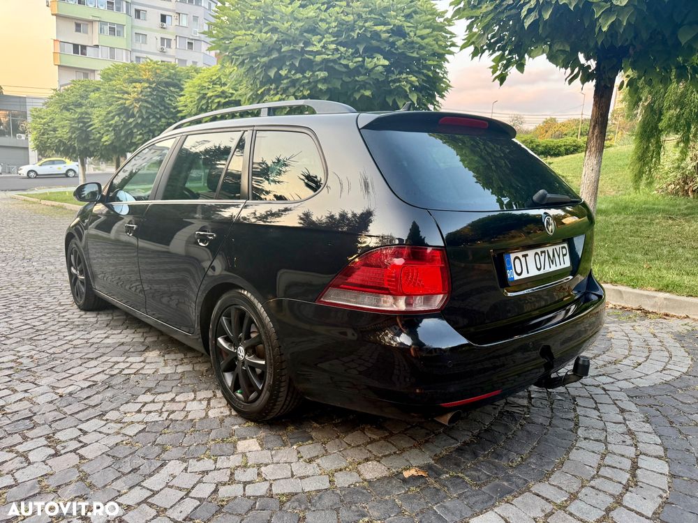 Volkswagen Golf 1.6 TDI DPF MATCH - 4