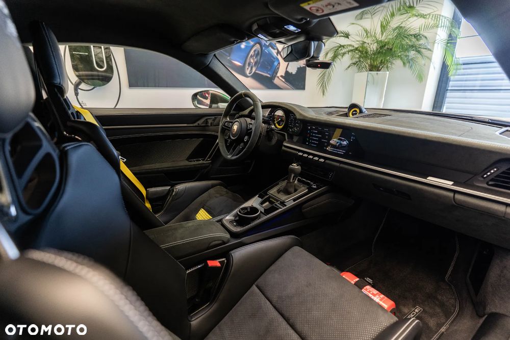 Porsche 911 GT3 RS - 26