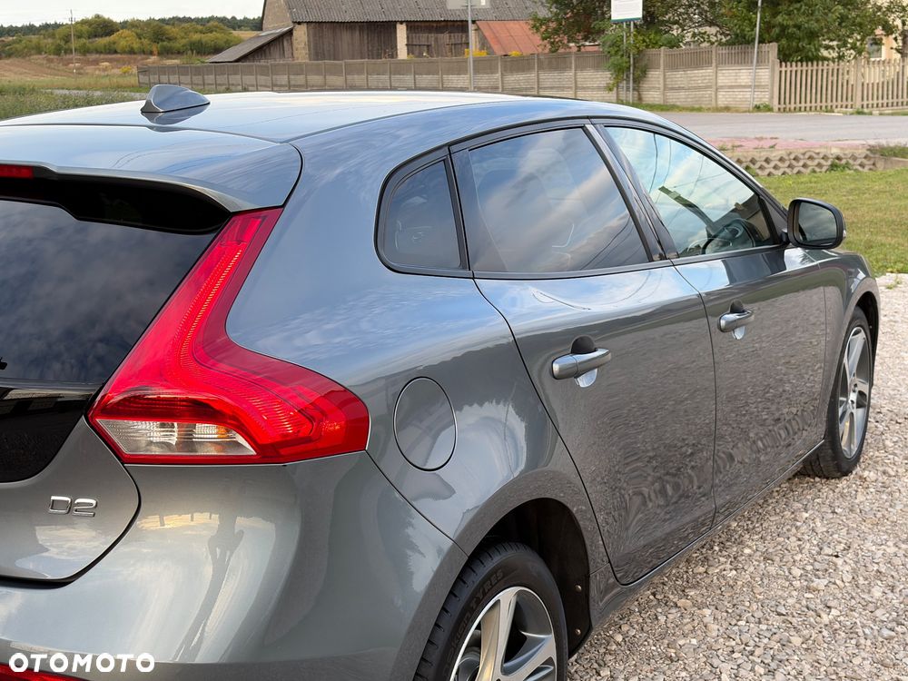 Volvo V40 D2 Momentum - 12