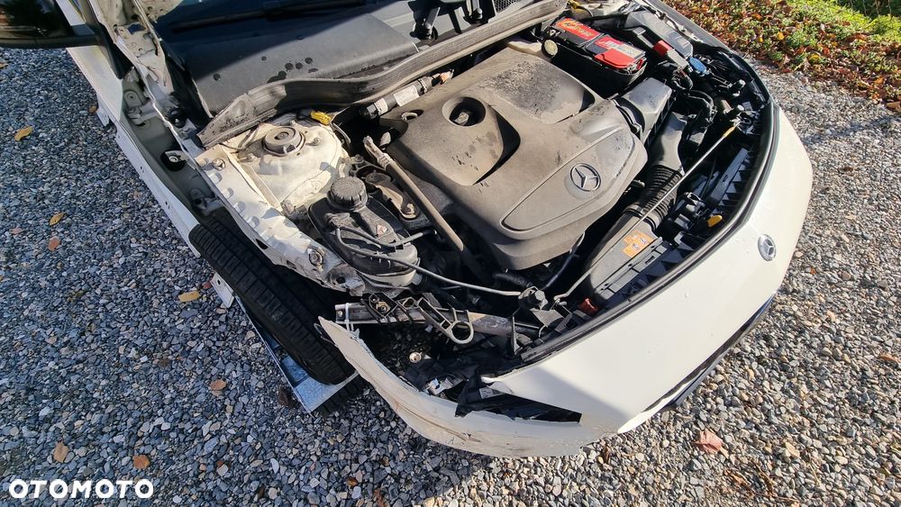 Mercedes-Benz Klasa A 180 7G-DCT AMG Line - 23