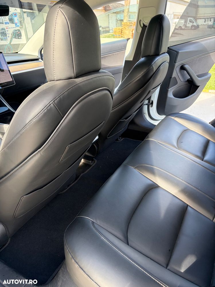 Tesla Model 3 - 29