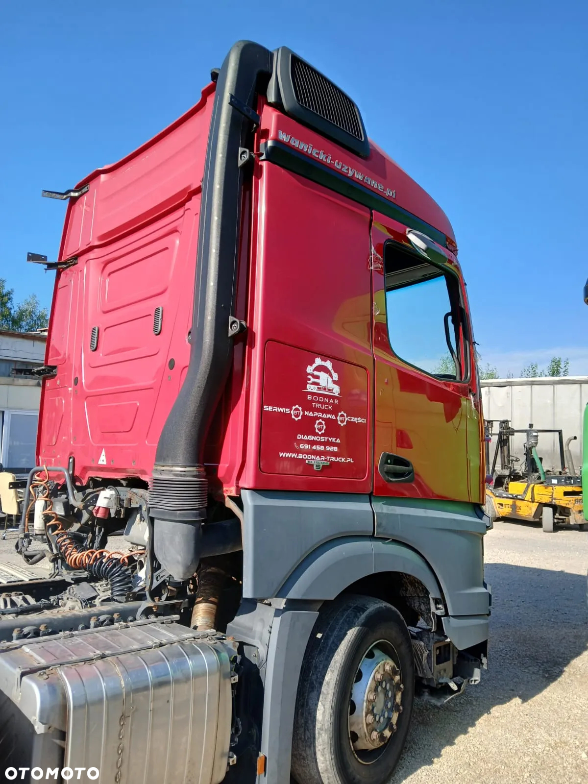 DRZWI SCHOWKA STRONA LEWA PRAWA MERCEDES ACTROS MP4 - 2
