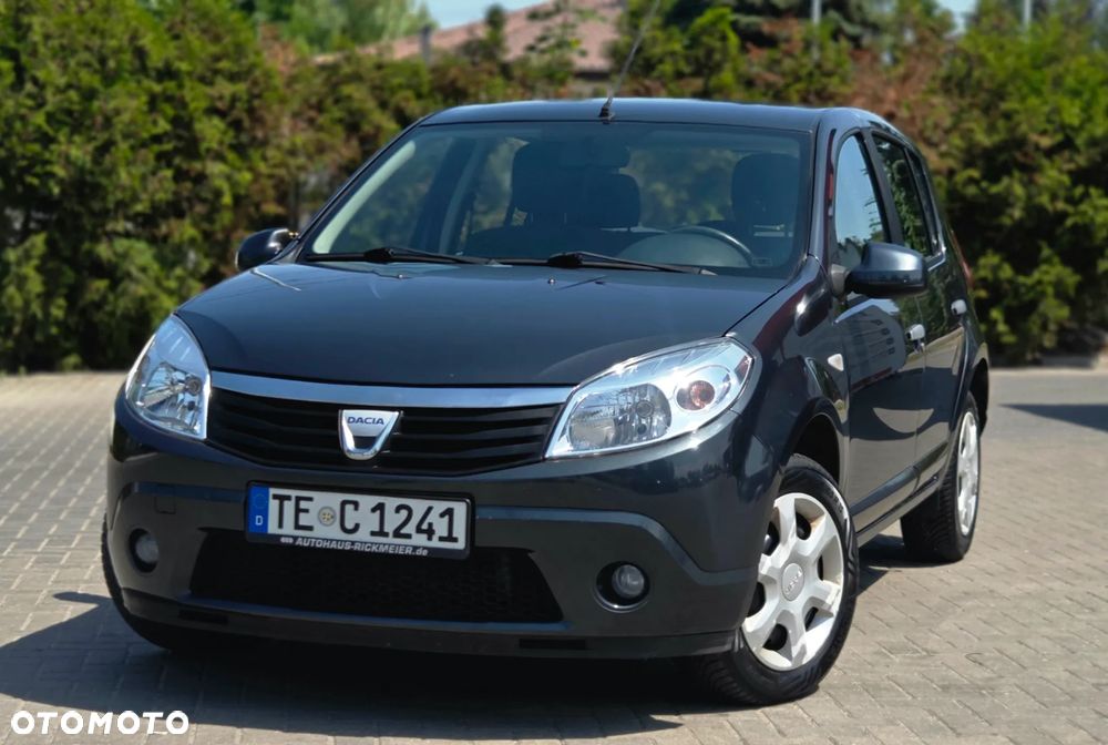 Dacia Sandero 1.2 16V Laureate - 2