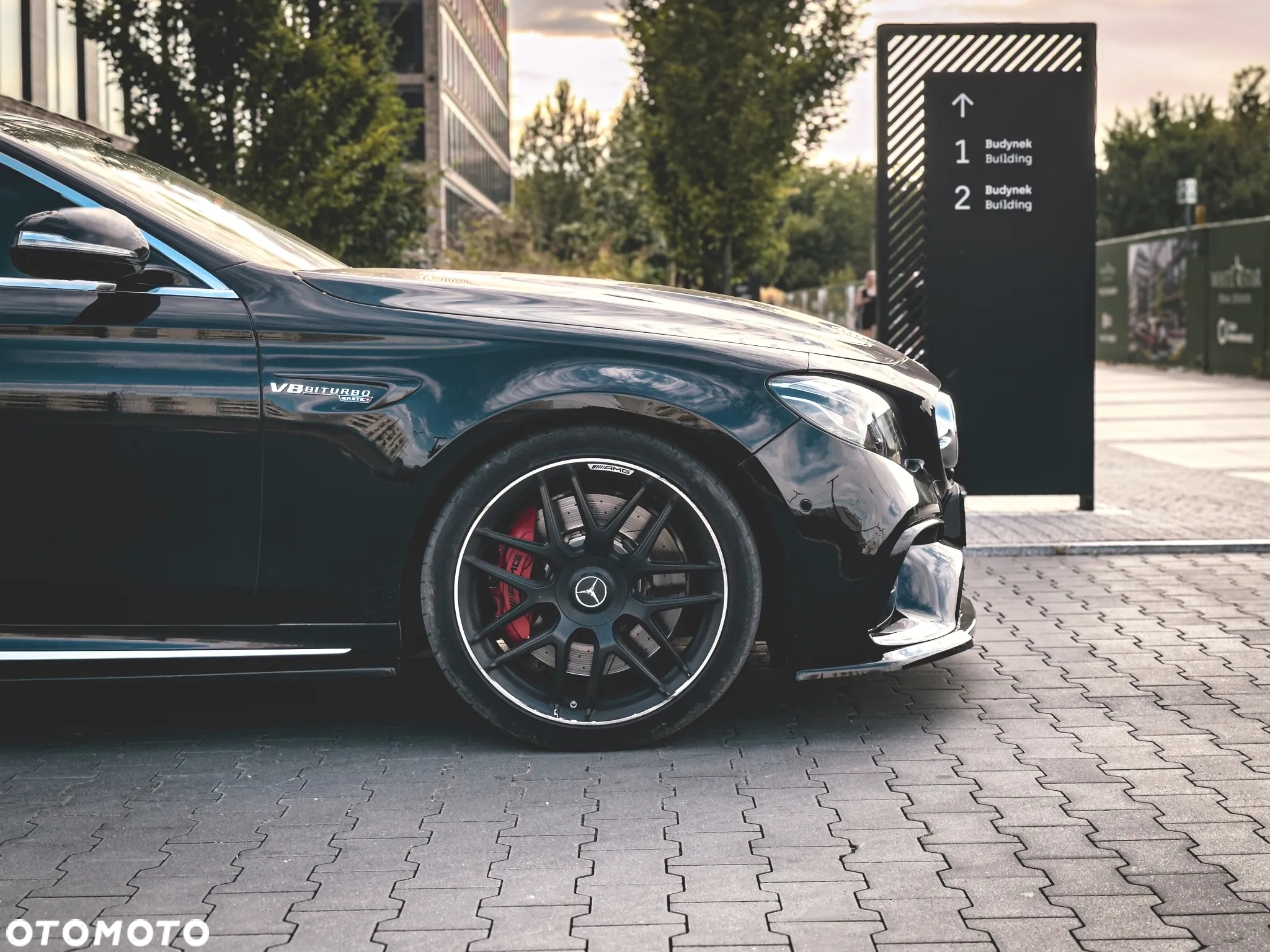 Mercedes-Benz Klasa E AMG 63 S 4Matic+ T AMG Speedshift MCT-9G - 10