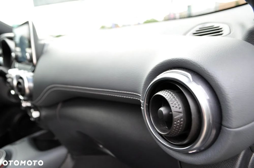Nissan Juke 1.0 DIG-T Acenta - 34