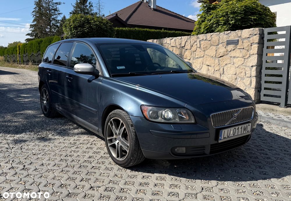 Volvo V50 2.0 Momentum - 1