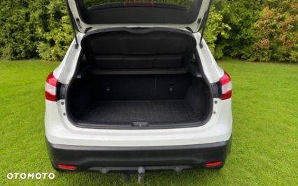 Nissan Qashqai 1.6 dCi Xtronic TEKNA+ - 5