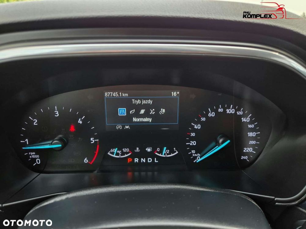 Ford Focus - 25