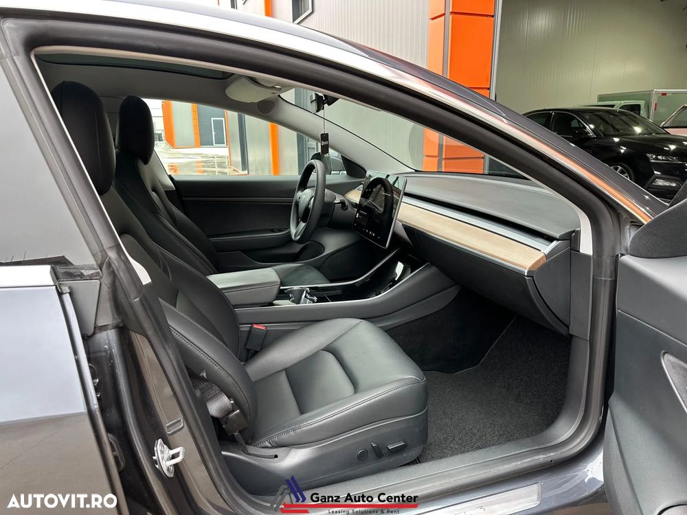 Tesla Model 3 Standard Reichweite Plus Hinterradantrieb - 12