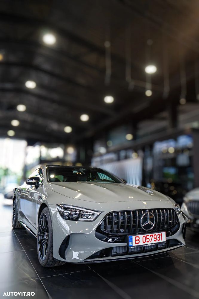 Mercedes-Benz AMG GT 4-door Coupe - 6