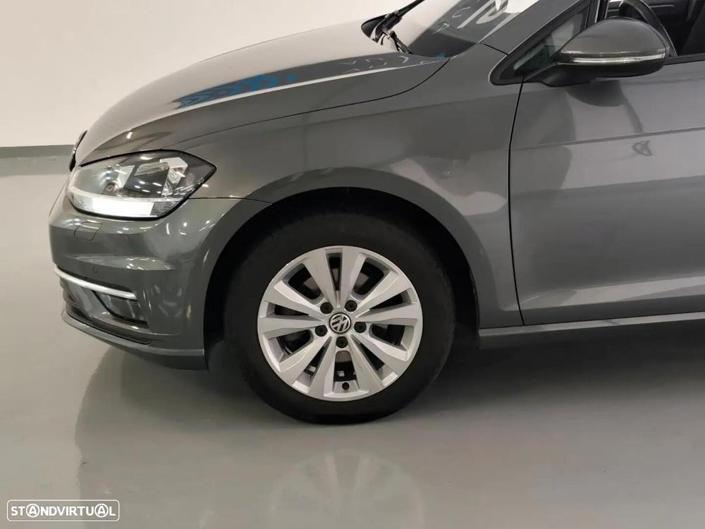 VW Golf - 3