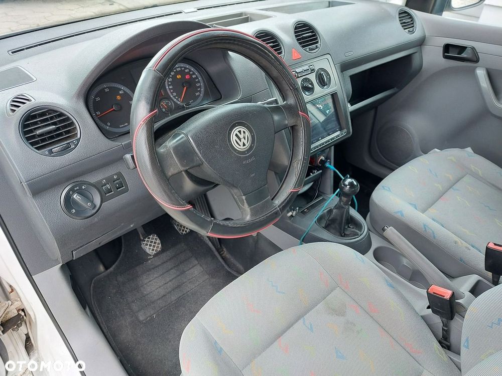 Volkswagen Caddy - 16