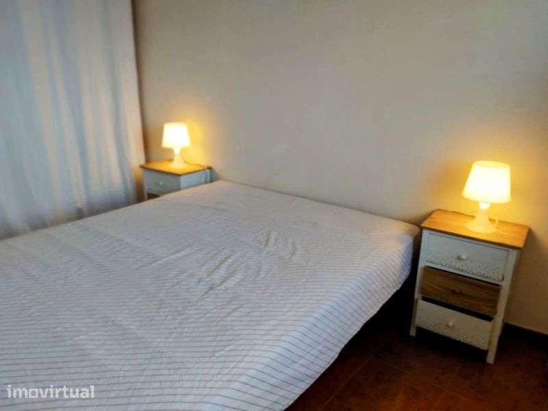 Moradia T2 Renovada e Mobilada em Oliveira de Frades - Grande imagem: 2/8