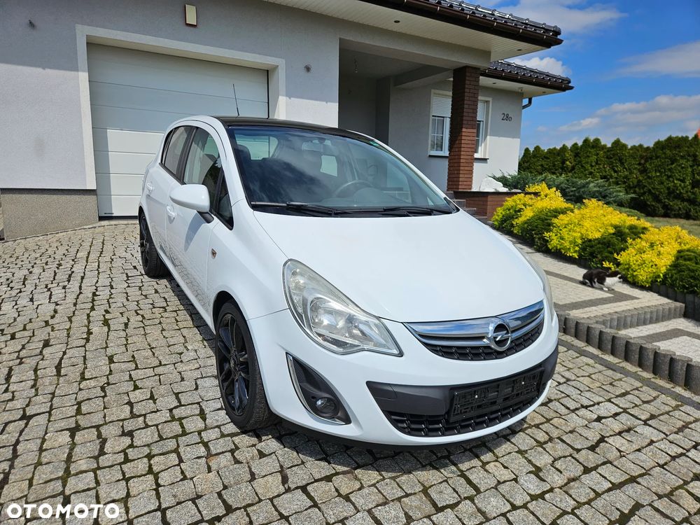 Opel Corsa 1.4 16V Color Edition - 4