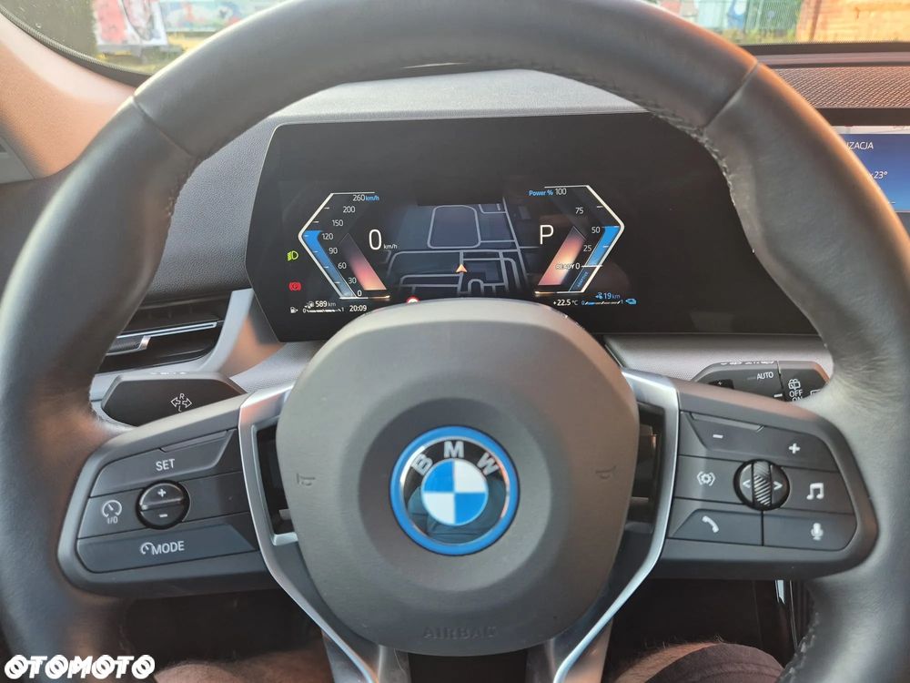 BMW X1 xDrive25e M Sportpaket - 19