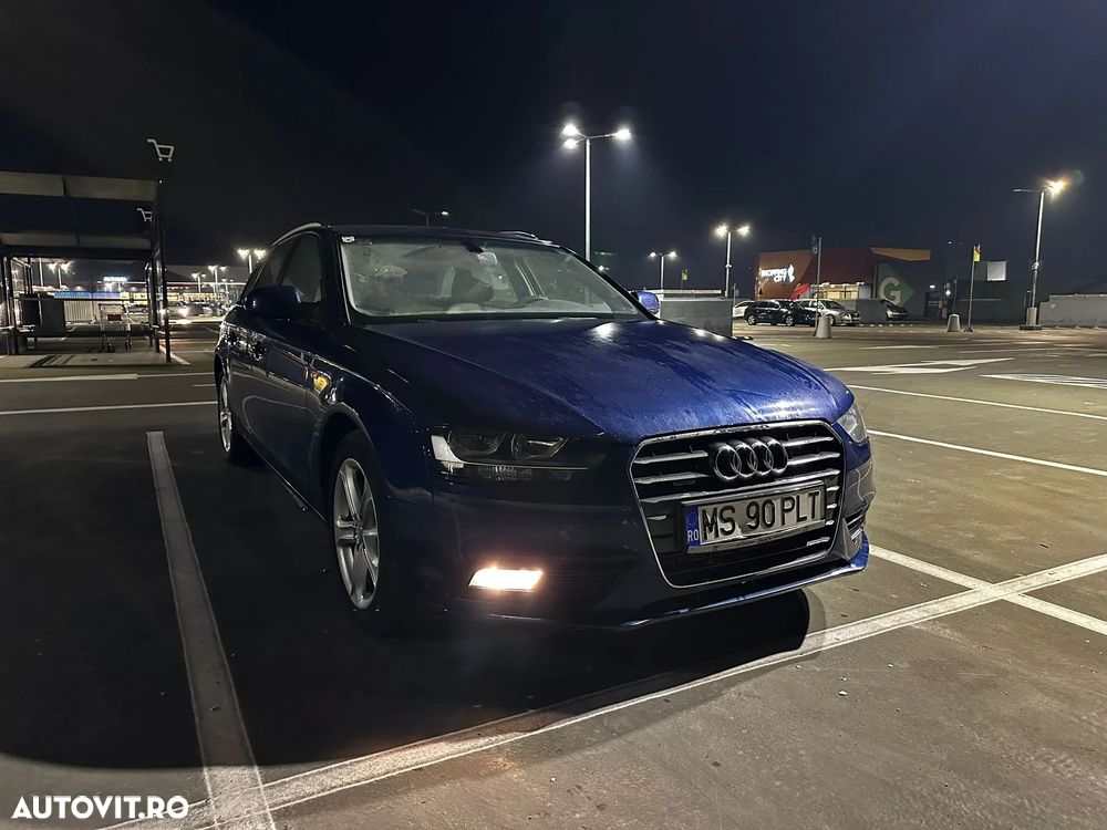 Audi A4 Avant 2.0 TDI DPF quattro S line Sportpaket - 7