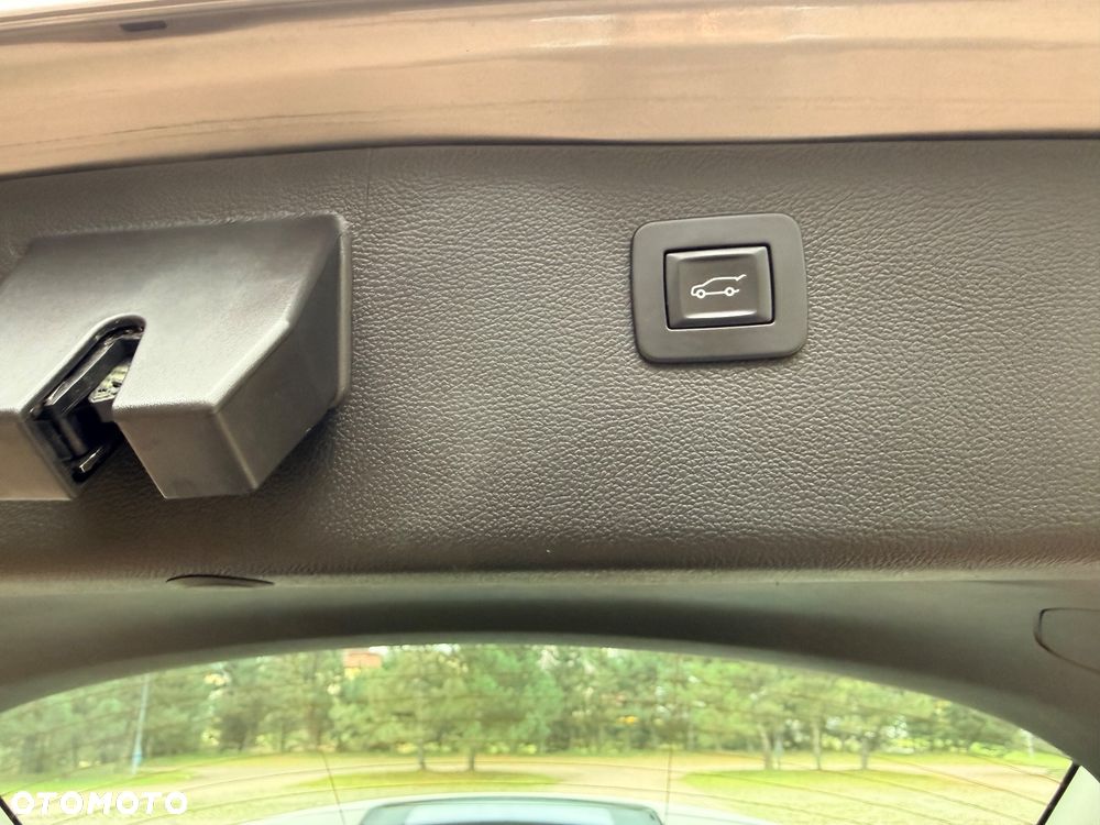 Opel Astra 1.6 BiTurbo D (CDTI) Start/Stop Innovation - 31