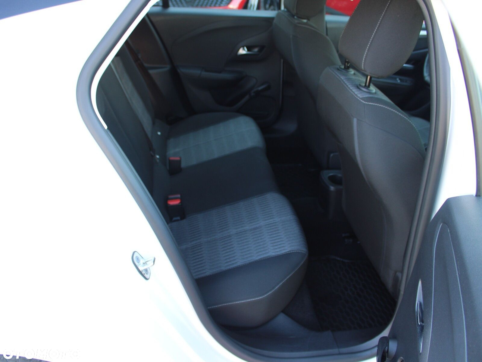 Opel Corsa 1.2 Edition S&S - 12