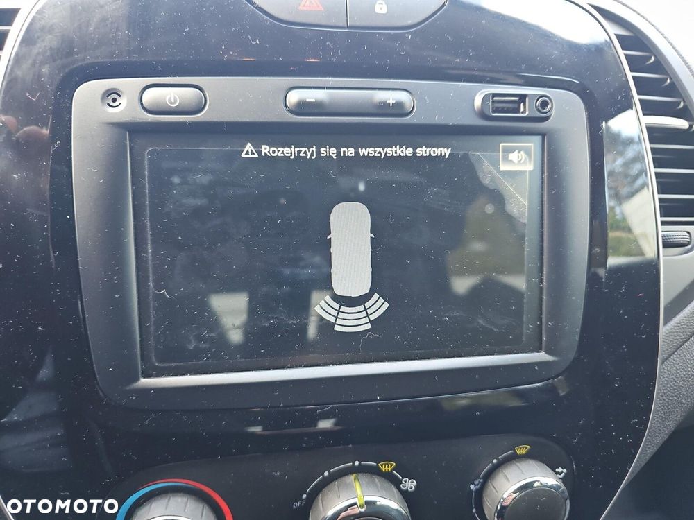 Renault Captur - 22