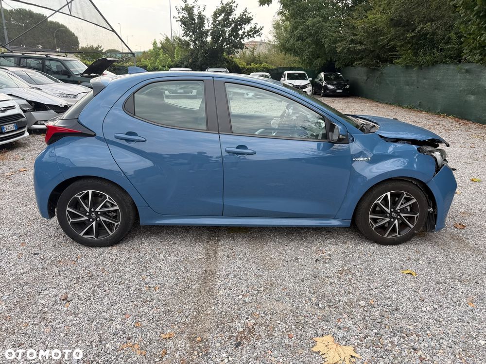 Toyota Yaris 1.5 VVT-i Launch Edition - 3