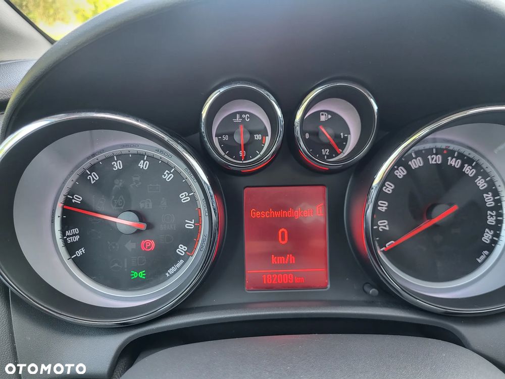 Opel Astra 1.4 Turbo - 15