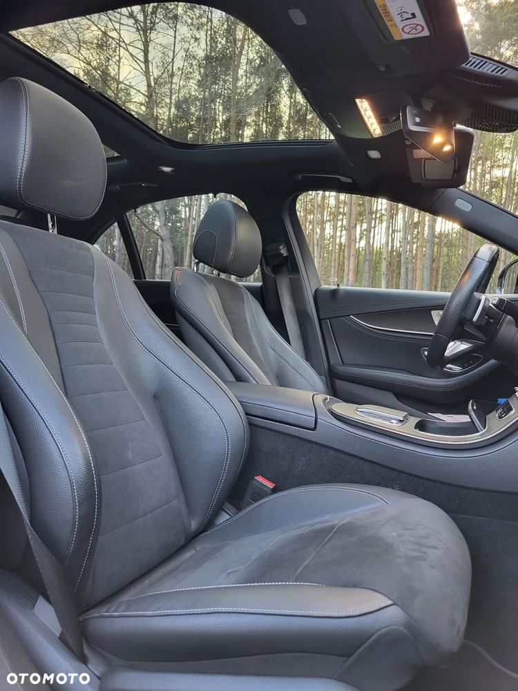 Mercedes-Benz Klasa E 220 d 4-Matic AMG - 9