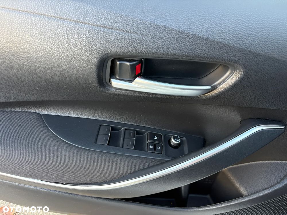 Toyota Corolla 1.5 Comfort - 17