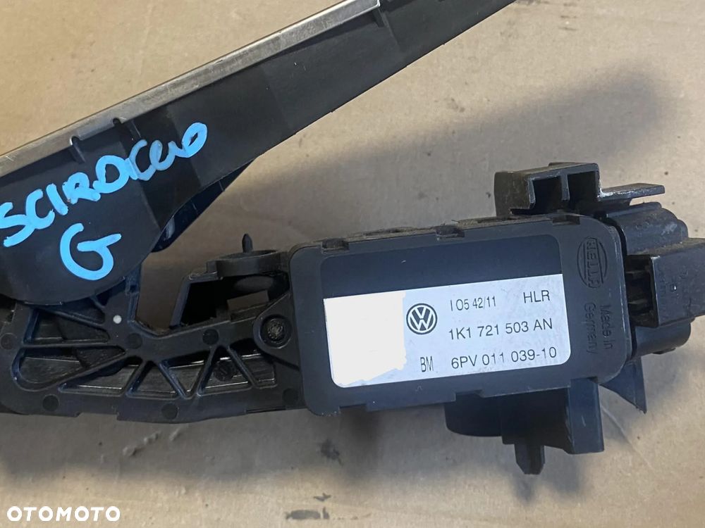 Pedał gazu potencjometr Volkswagen Scirocco OE - 2
