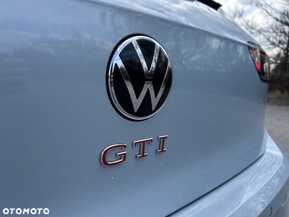 Volkswagen Golf - 15