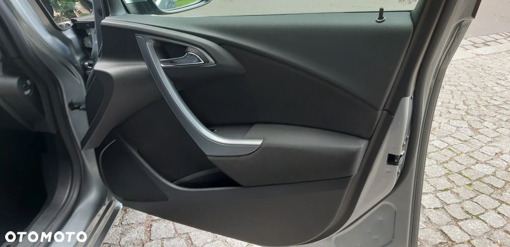 Opel Astra 1.6 Enjoy - 21