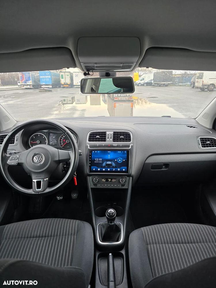 Volkswagen Polo 1.6 TDI DPF Highline BlueMotion Technology - 18