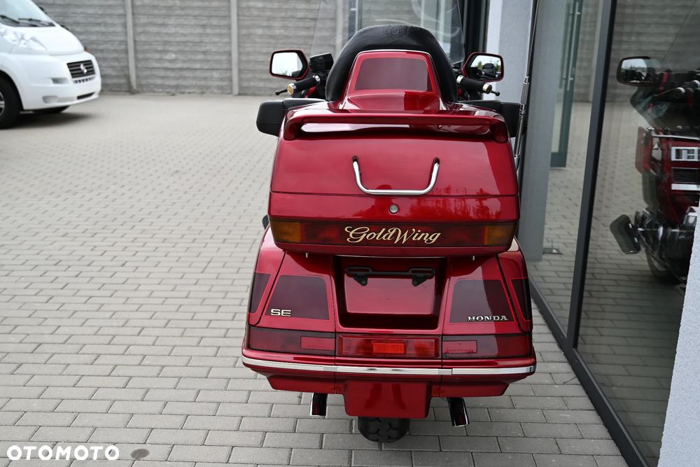 Honda GL - 8