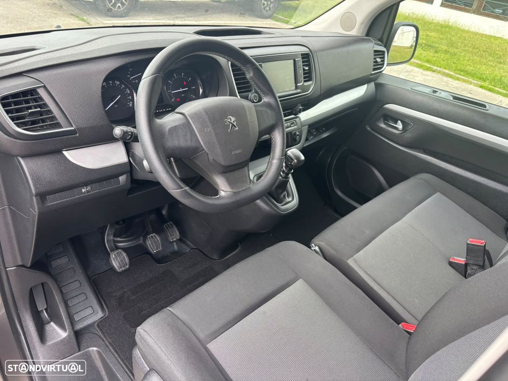 Peugeot Expert 1.5 BlueHDi L2H1 Semi-Vidrado - 26