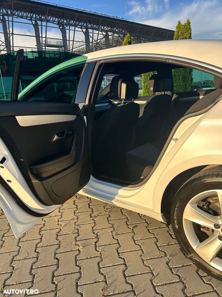 Volkswagen Passat CC 2.0 TDI BMT - 27